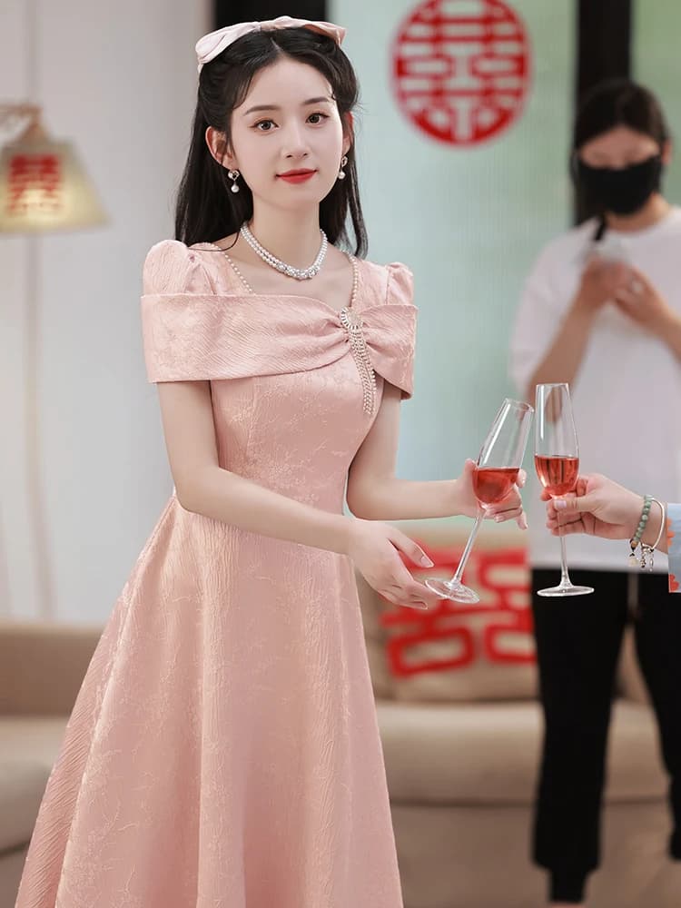 Pink Evening Gown Wedding Dress Engagement Ceremony Luxury Drinking Costume New 2026 Elegant High-Waisted Short-Sleeve Dress