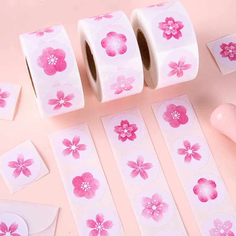 500 pezzi/rotolo di sigilli rotondi Spring Sakura - Etichette autoadesive per premi e decorazioni - Adesivi floreali Negozio AnimeWorlds