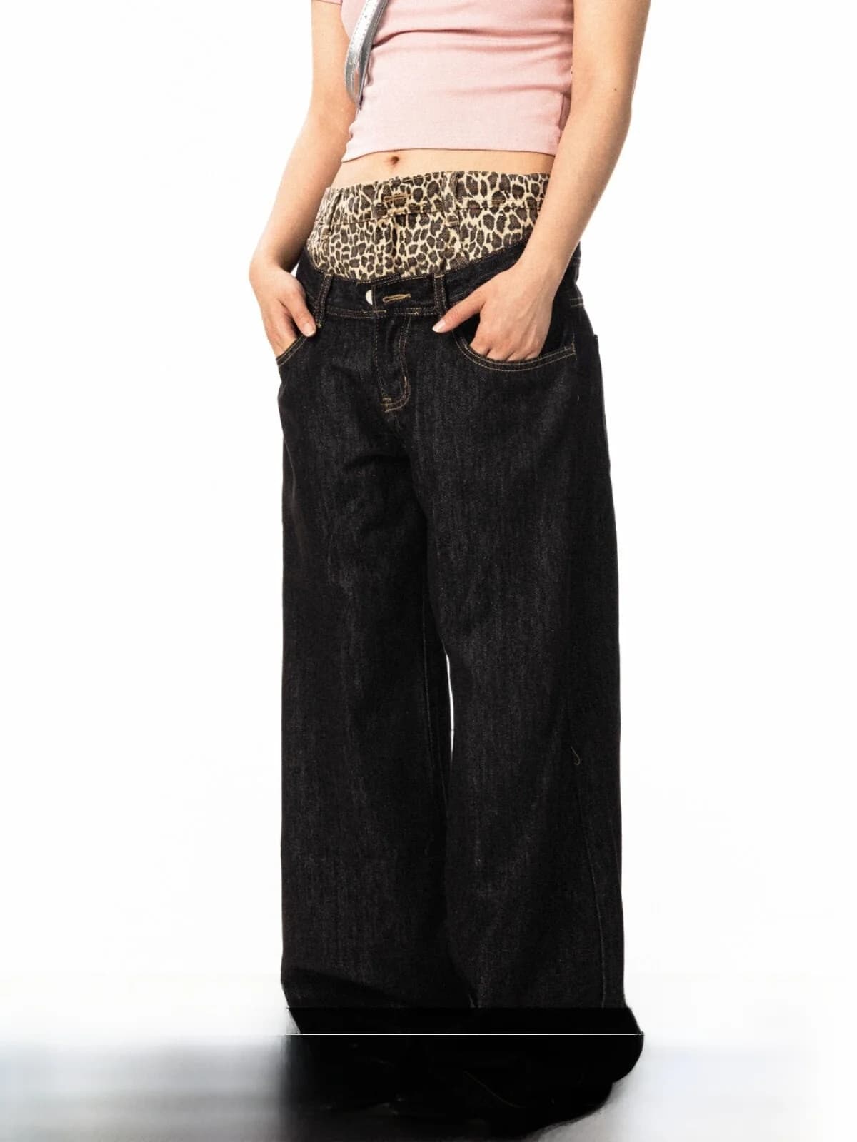 Blackbb Original American Leopard Print Patchwork Fake Two-Piece Jeans Pantaloni larghi a gamba dritta con doppia vita e design a due pezzi