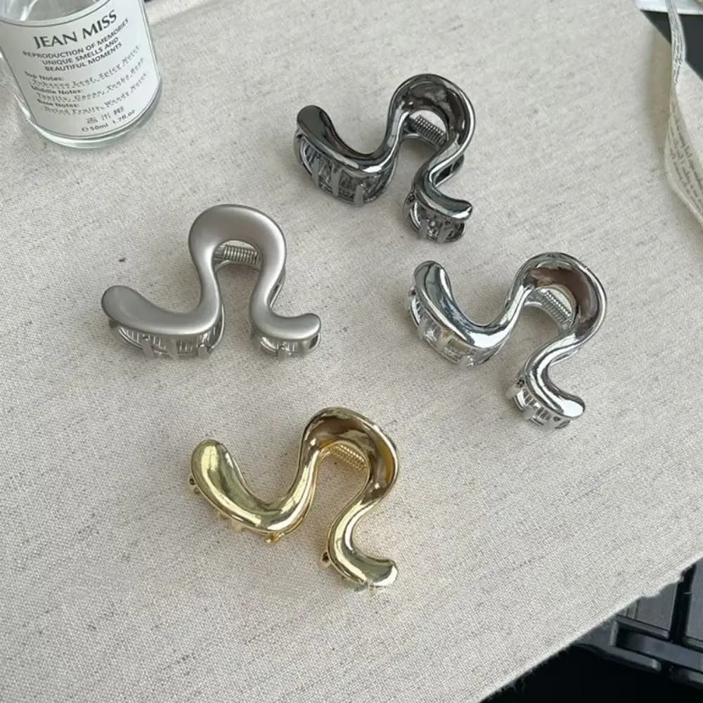 Fashion Alloy Irregular Crab Claw DIY Hair Styling Geometric Style Hair Clips Simple Women's Ponytail Clip Fashion Wear