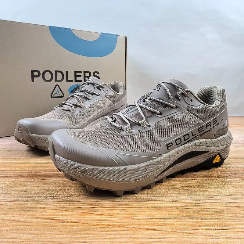 Original Brand Designer Wide Last Outdoor Jogging Shoe Comfortable Breath Running Trainer for Men Woman Shock Absorption Sneaker