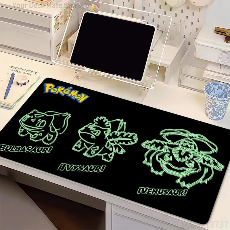 Tappetino per mouse P-Pokemon Bulbasaur Large xxl Computer Gamer Lockedge Accessori da gioco Tappetino per mouse Tappetino per tastiera Tappetino da scrivania Tappetino da tavolo