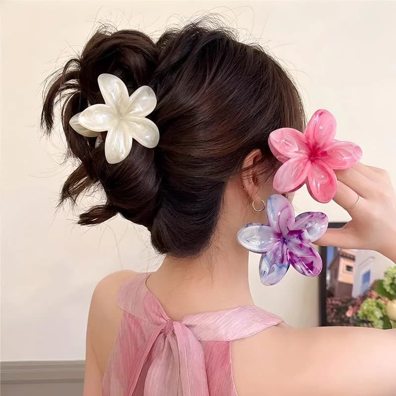 Tyrande Flower Blunt Grip Fresh and Sweet Egg Flower Back of Head Disco Haircuts Shark Clips Hair ornament