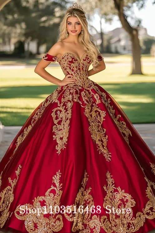 Abito Quinceanera in raso rosso lucido e oro con corpetto ricamato applicato e gonna intera personalizzato