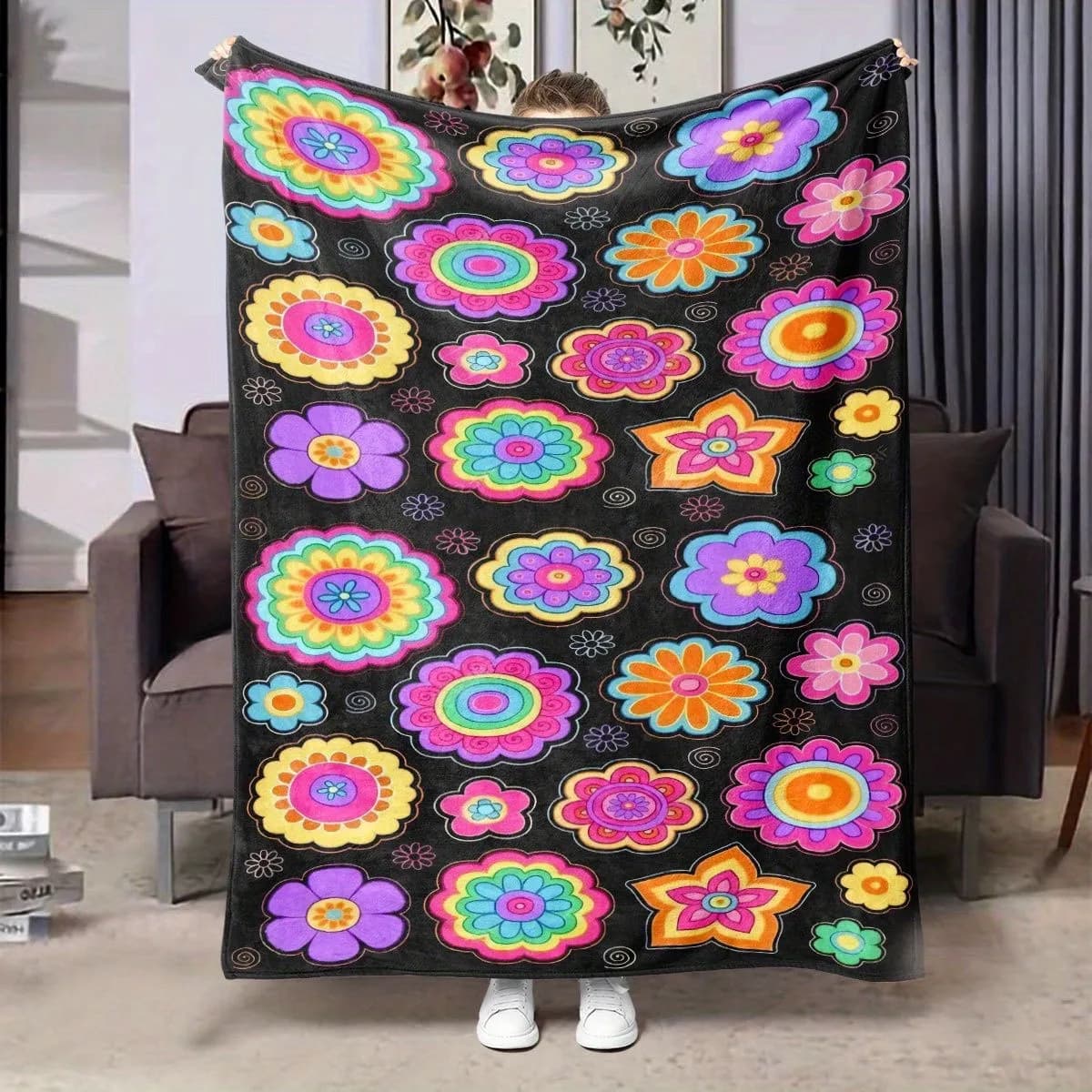 Psychedelic floral pattern Flannel printed blanket suitable for all seasons suitable for living room office sofa and travel