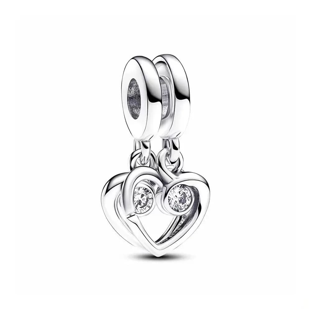 Ciondolo pendente placcato in argento, cuori intrecciati con accento in zirconia trasparente, adatto per braccialetti europei, romantico e adatto per l'amore e le amicizie.