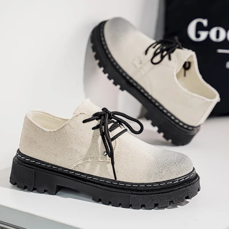 Nuovi Stivaletti da Uomo Primavera-Autunno 2026, Stile Britannico Personalizzato, Resistenti all'Usura, Suola Spessa, Versatili e alla Moda
