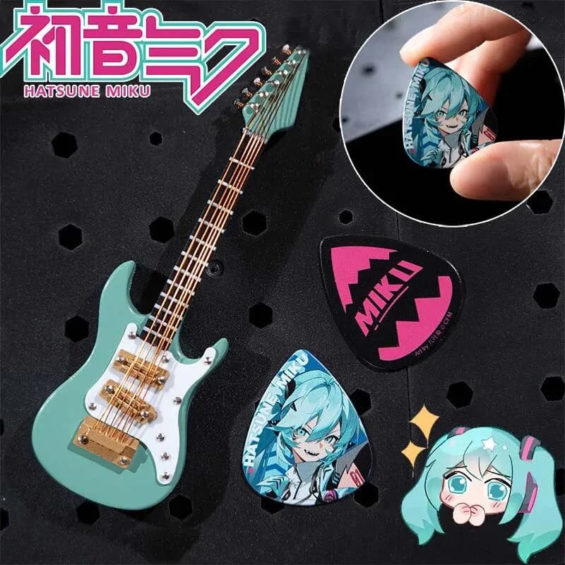 Hatsune Miku 3PCS Plettri per chitarra multicolore Plettri per chitarra in acrilico per chitarre elettriche acustiche Accessori per chitarra basso o ukulele