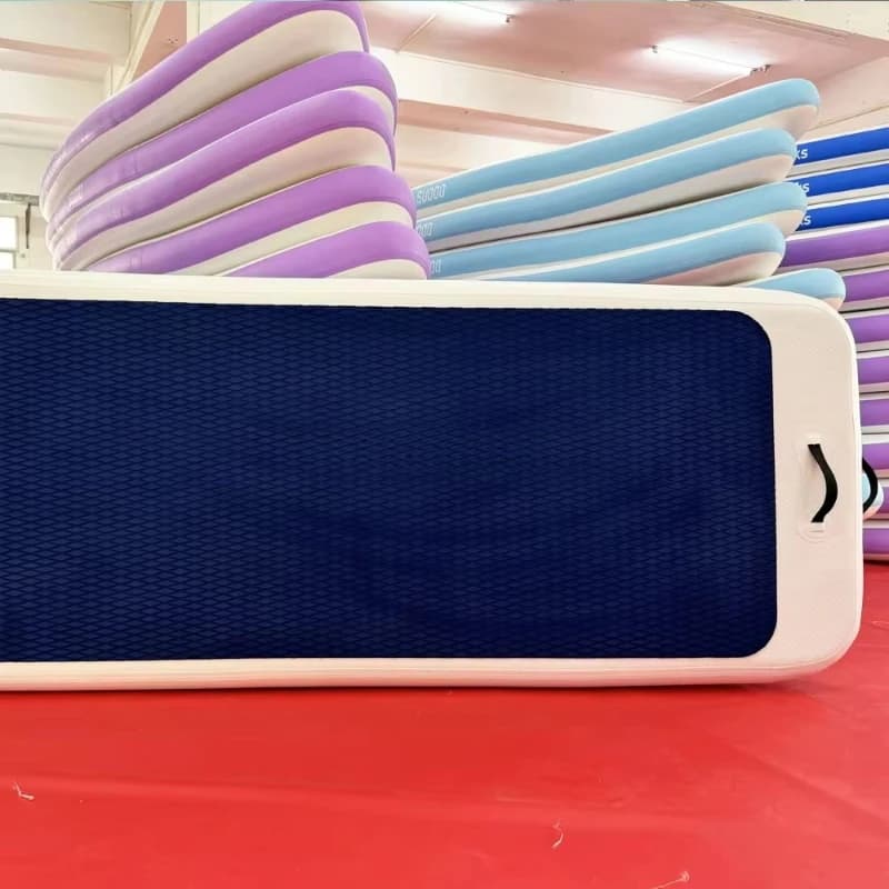Tappetino gonfiabile per sport acquatici, tavola da yoga per piscina, materassino fitness pieghevole.