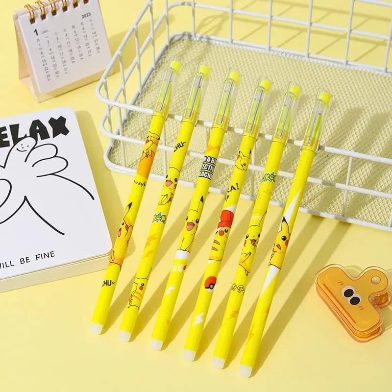 Set di penne gel cancellabili Pokemon Pikachu da 12 pezzi, forniture per ufficio scolastiche anime carine da 0,5 mm, cancelleria per bambini, studenti, regali di compleanno