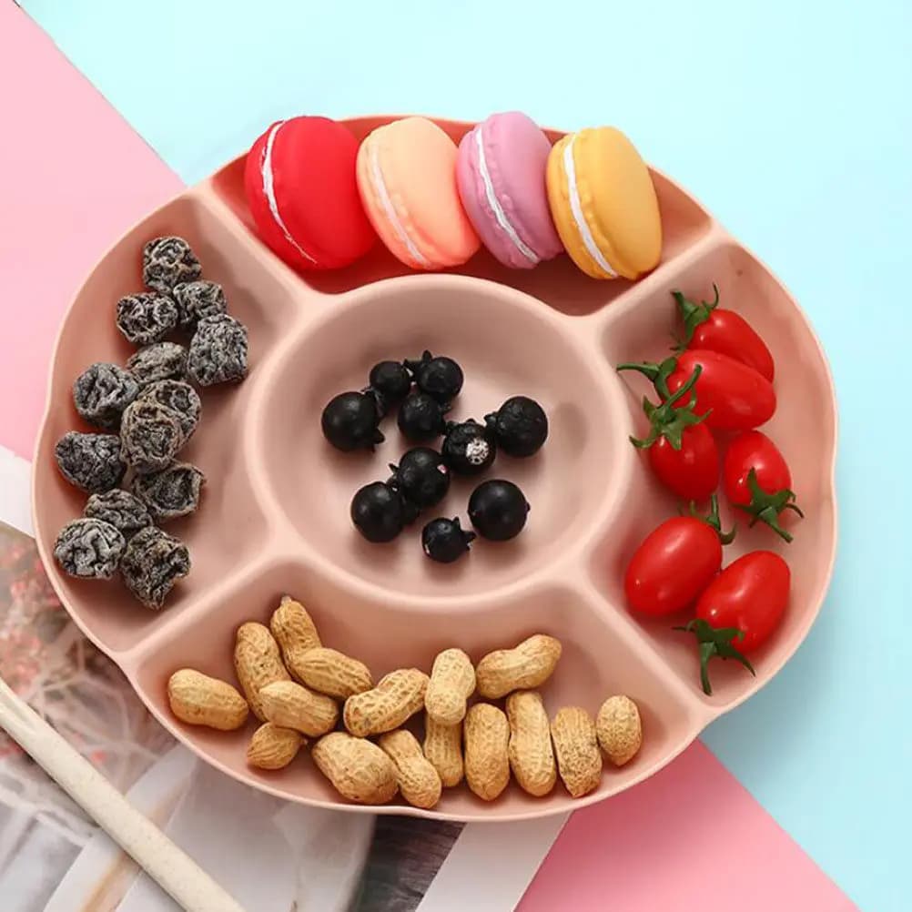 Set di 4 Contenitori Salvaspazio per Snack, Vassoio in Plastica per Frutta con Design Multi-Scomparto per Ufficio, Casa, Feste, Servizio di Frutta Secca