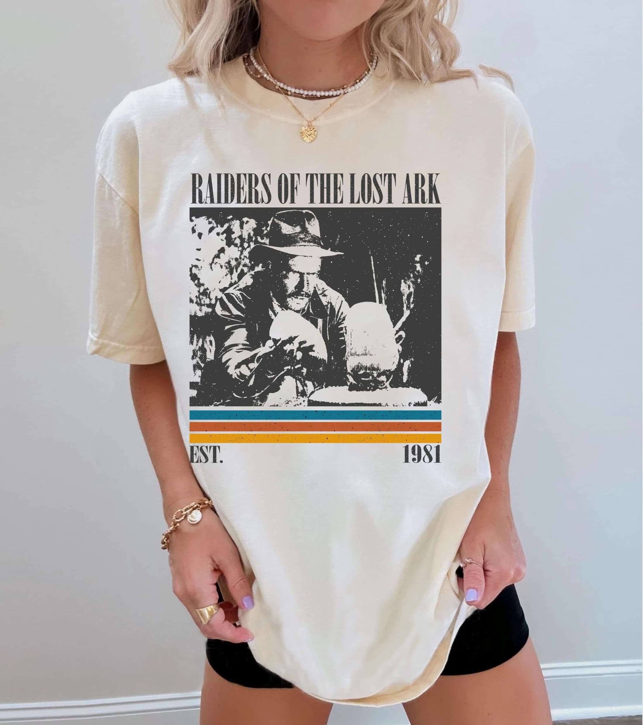 "Indiana Jones" T-shirt - Retro Movie T-shirt Printed Pattern T-shirt - Fan Gift for Men and Women