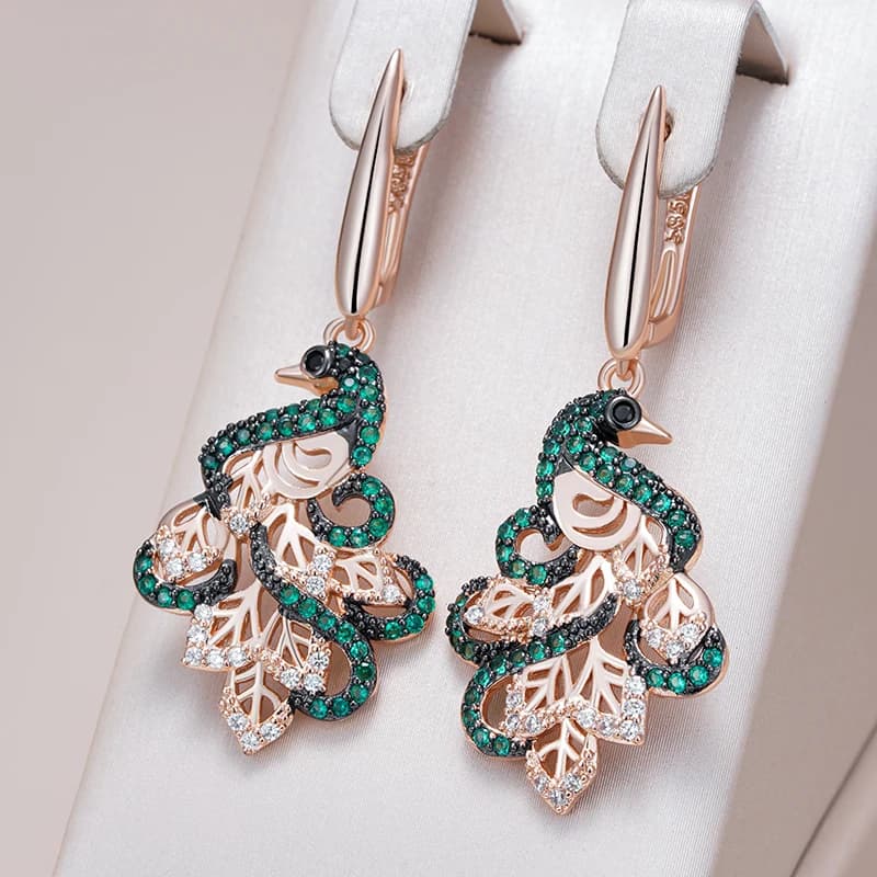 Kinel Orecchini pendenti con pavone zircone naturale verde caldo per le donne 585 placcatura in oro rosa e nero gioielli punk quotidiani con animali vintage