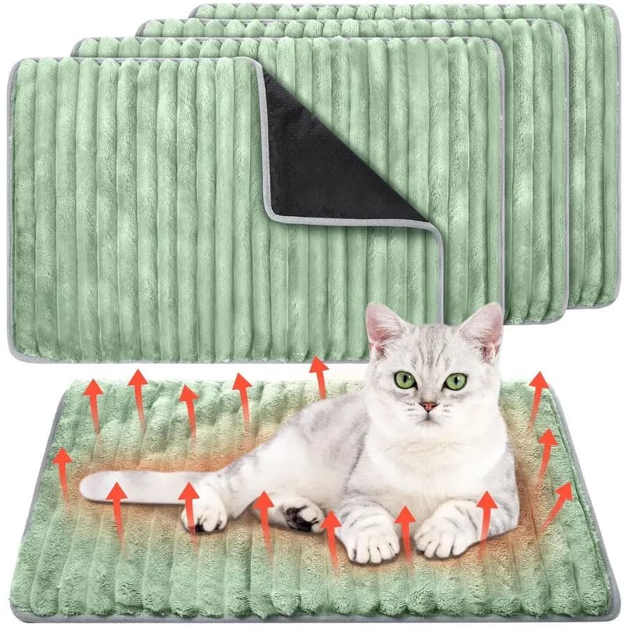 Confezione da 4 letti per gatti autoriscaldanti 24 x18 Tappetino per gatti autoriscaldante Tappetino per casse sfuse Tappetino termico extra caldo per animali domestici di grandi dimensioni per interni ed esterni