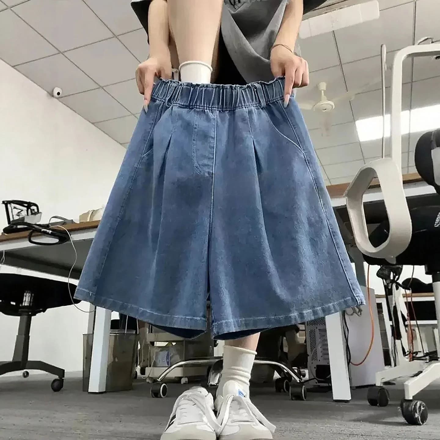 High Waist Wide Leg Loose Women's Denim Shorts Summer New Style Ice Silk Five-Quarter Length Straight Cut Jeans