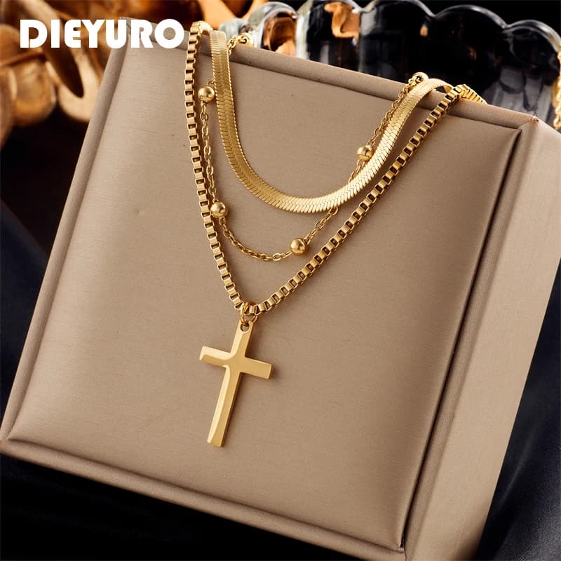 DIEYURO Collana con ciondolo croce color oro in acciaio inossidabile 316L per le donne Nuova tendenza Ragazze 3in1 Catena antiruggine Regalo per feste di gioielli
