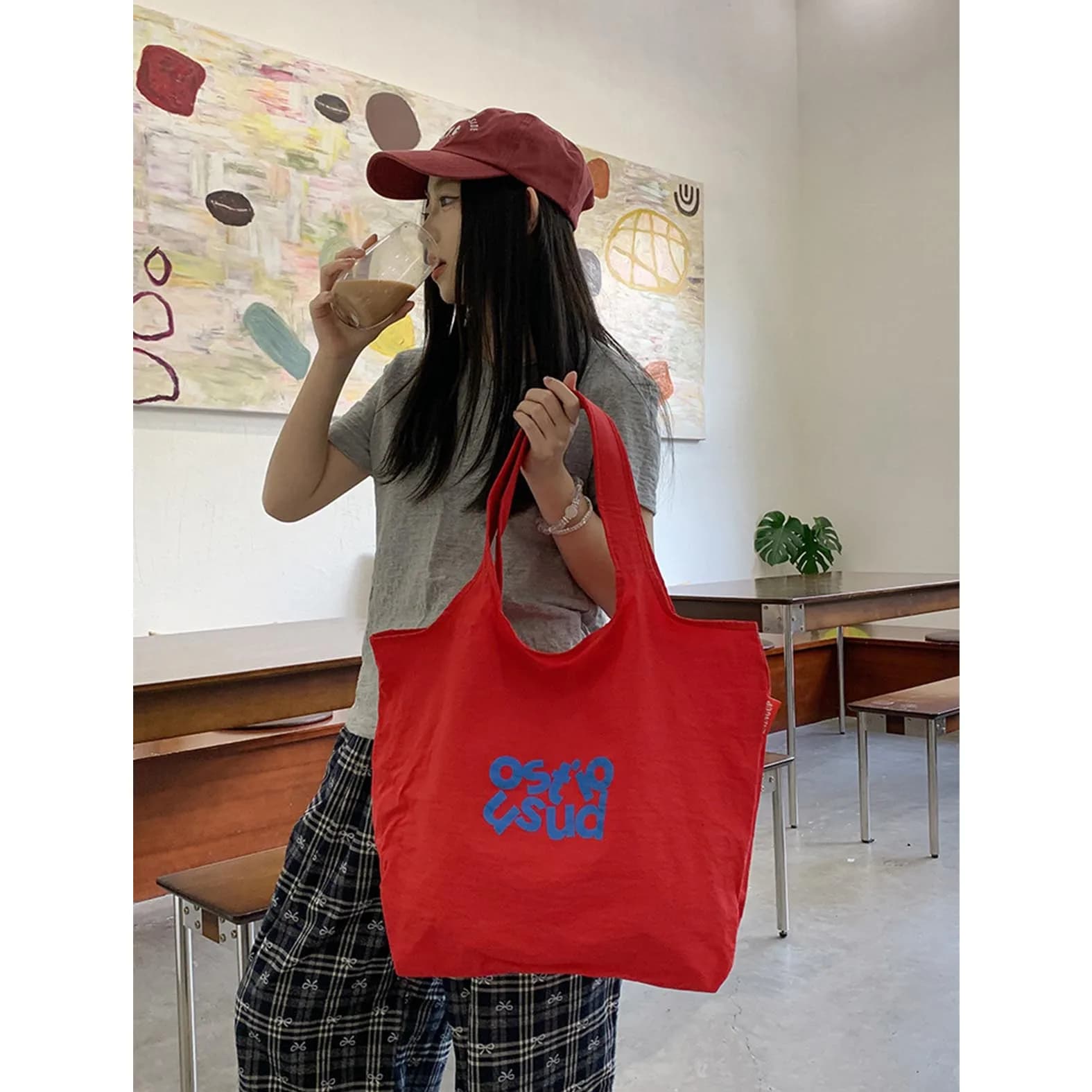 Women's casual Korean nylon fabric handbag in summer, light and college style, mint green bag, artistic and niche bag