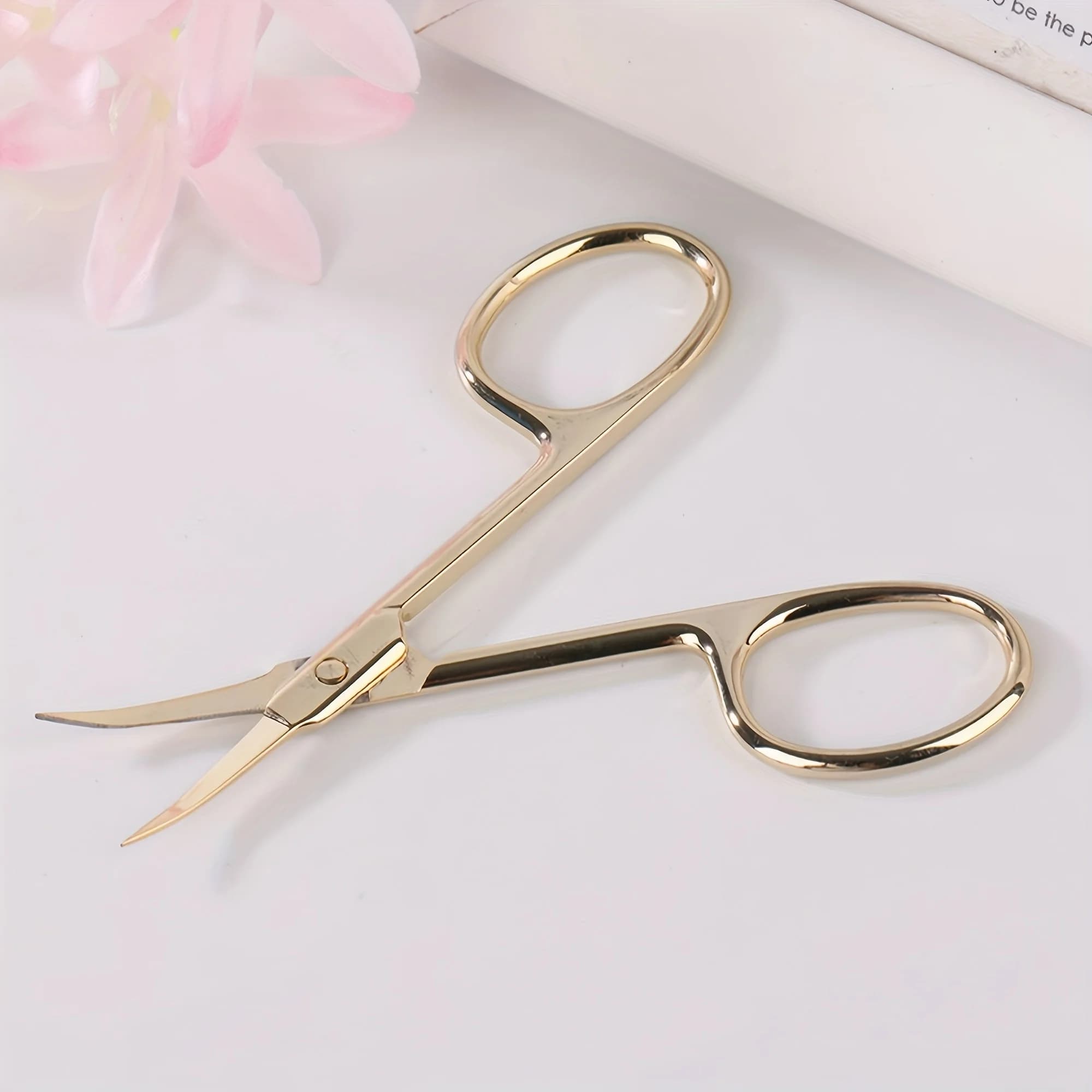 1pc Golden Curved Beauty Scissors - Sharp Stainless Steel Precision Tweezers for Eyebrow Trimming, Durable Grooming Tool