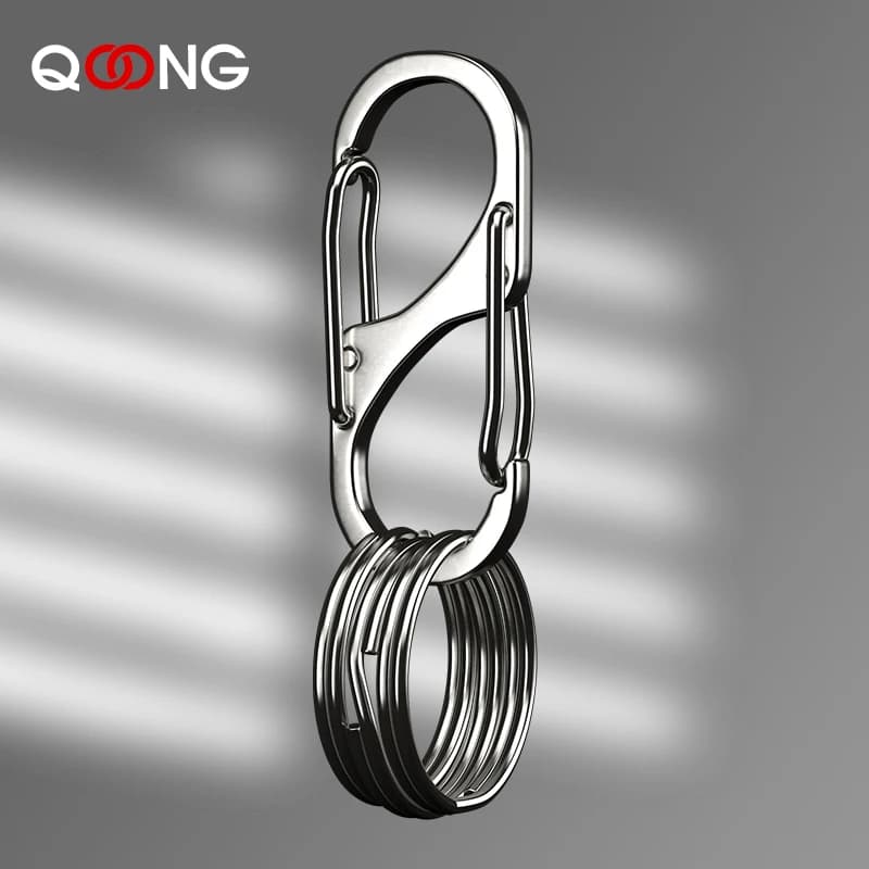 QOONG portachiavi in acciaio inossidabile 304 fibbia a forma di 8 con 3 cerchi portachiavi per auto gancio portachiavi da uomo portachiavi con ciondolo Y20