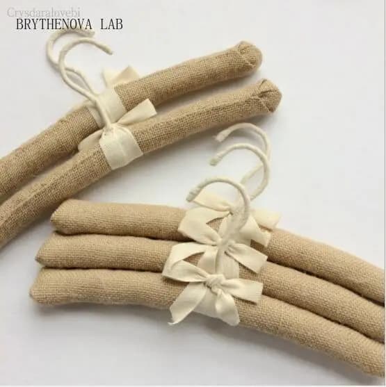 Anti Slip Jute Padded Clothes Hangers for Women Foam Sweater Thick Padded Hangers Coat for Bridesmaid Wedding Gown Closet 38cm