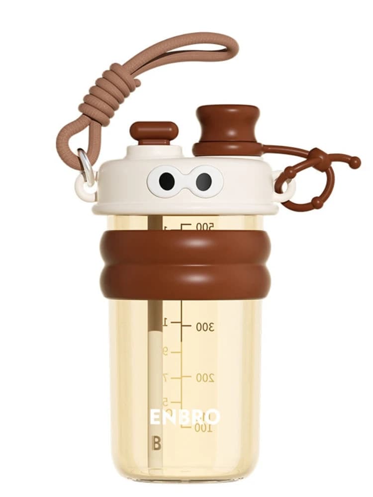 Children's direct drinking water bottle with water cup 500 ml cartoon pattern with bottles of outdoor activities for children in straw