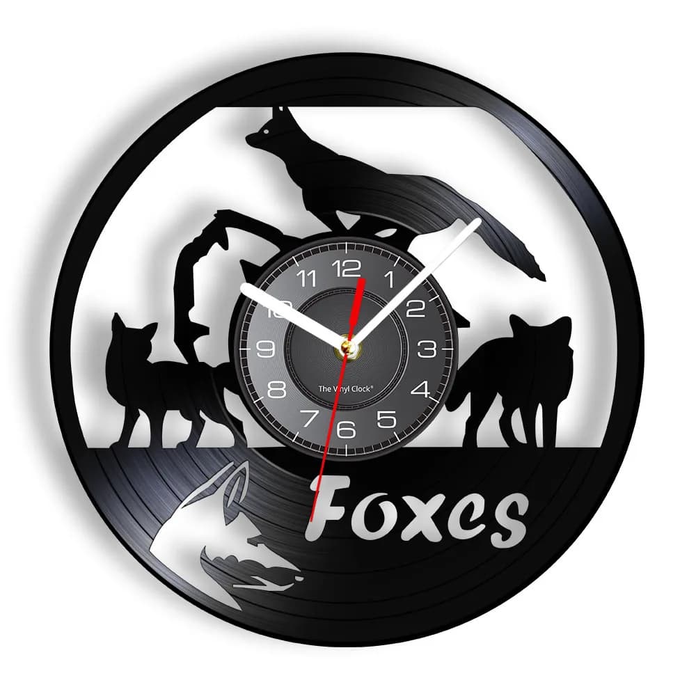 Foxes Family Vinyl Record Clock Woodland Nursery Baby Kid Room Woodland Animals Wall Art Modern Design Home Decor Wall Clock