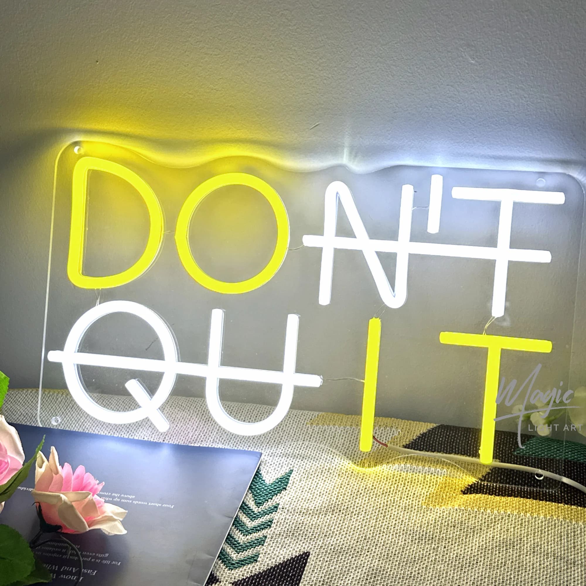 Insegna LED 'Don't Quit' per Decorazione Murale, Luci al Neon LED per Decorazioni Festive, Luce Notturna LED per Ufficio, Palestra, Stanza dell'Uomo