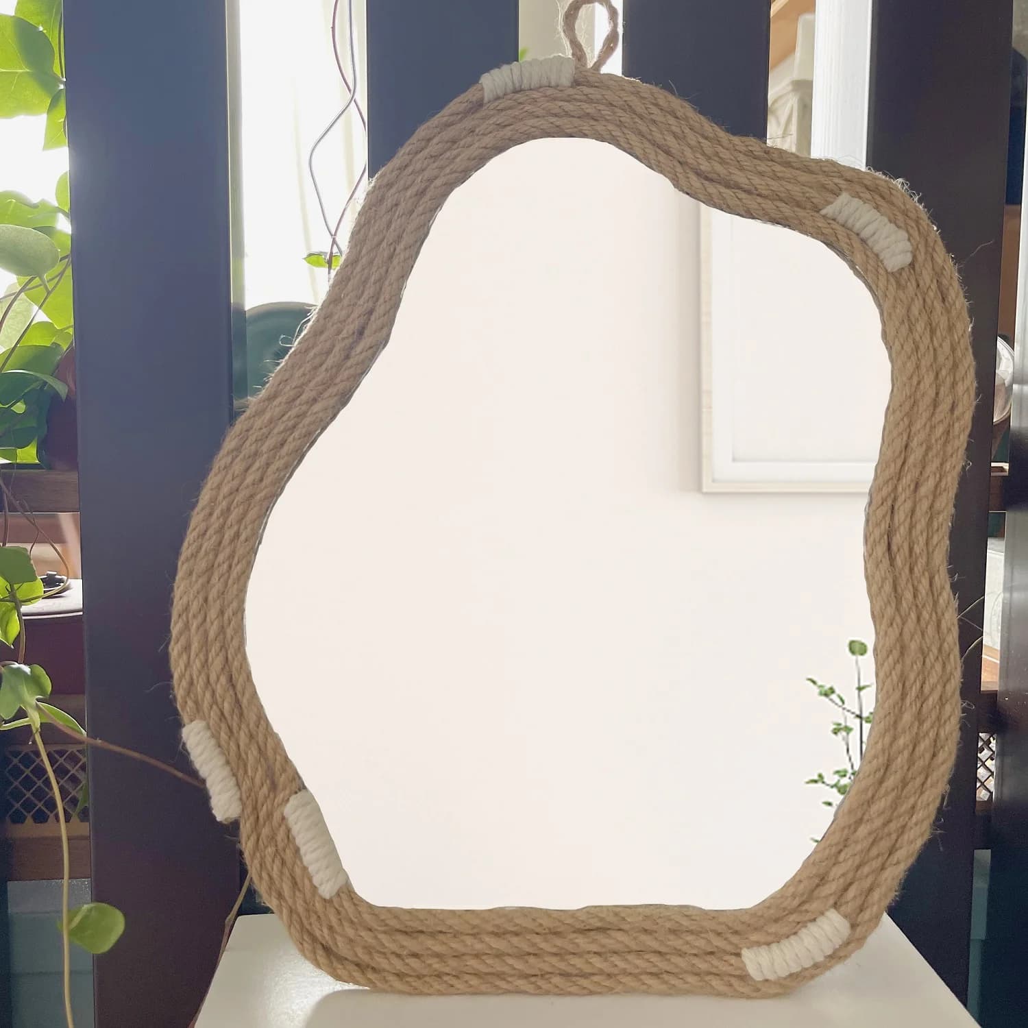 Decorazioni per specchi da parete per trucco nordico Soggiorno Specchio irregolare Lunghezza salone Decorazioni per camera da letto Decorazioni per il bagno