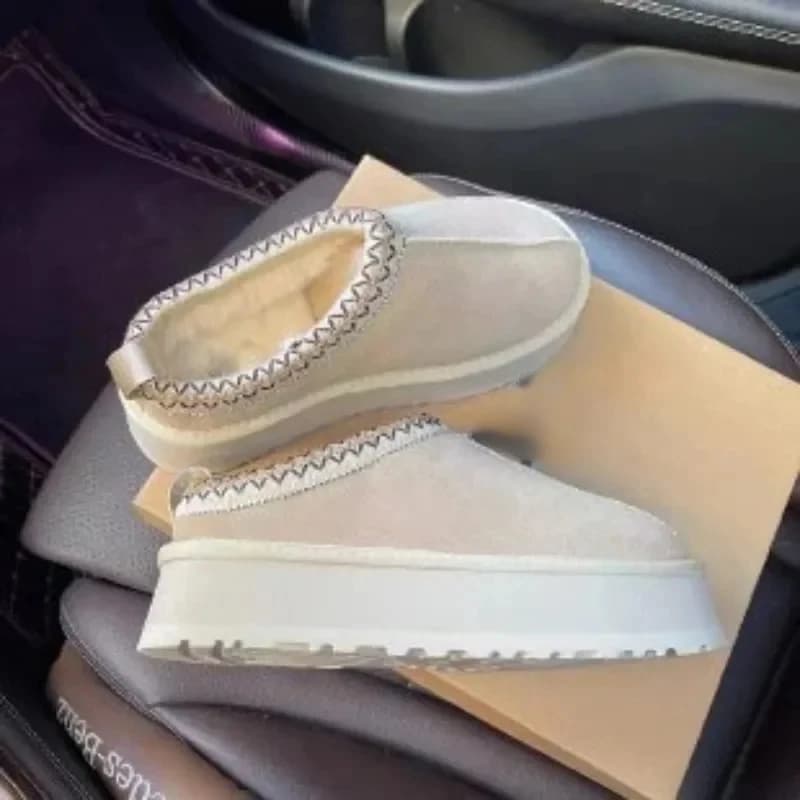 2025 delle nuove donne di inverno breve peluche appartamenti stivali da neve caldo pelle scamosciata scarpe con la suola spessa stivali Chelsea da donna di grandi dimensioni Botas Mujer