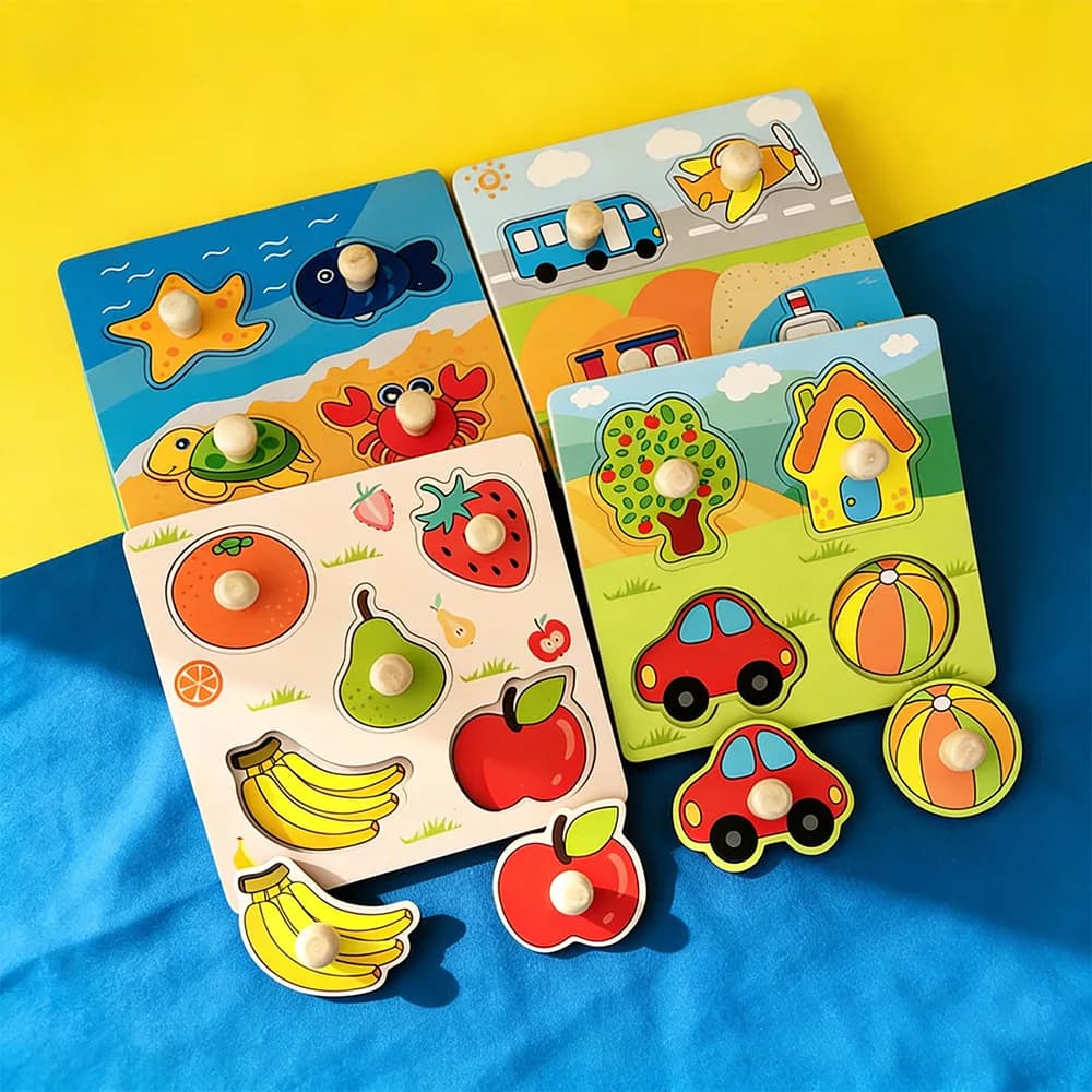 Tavola in legno per bambini con sei temi principali: Frutta/Fattoria/Oceano/Calcio/Traffico/Pallavolo.