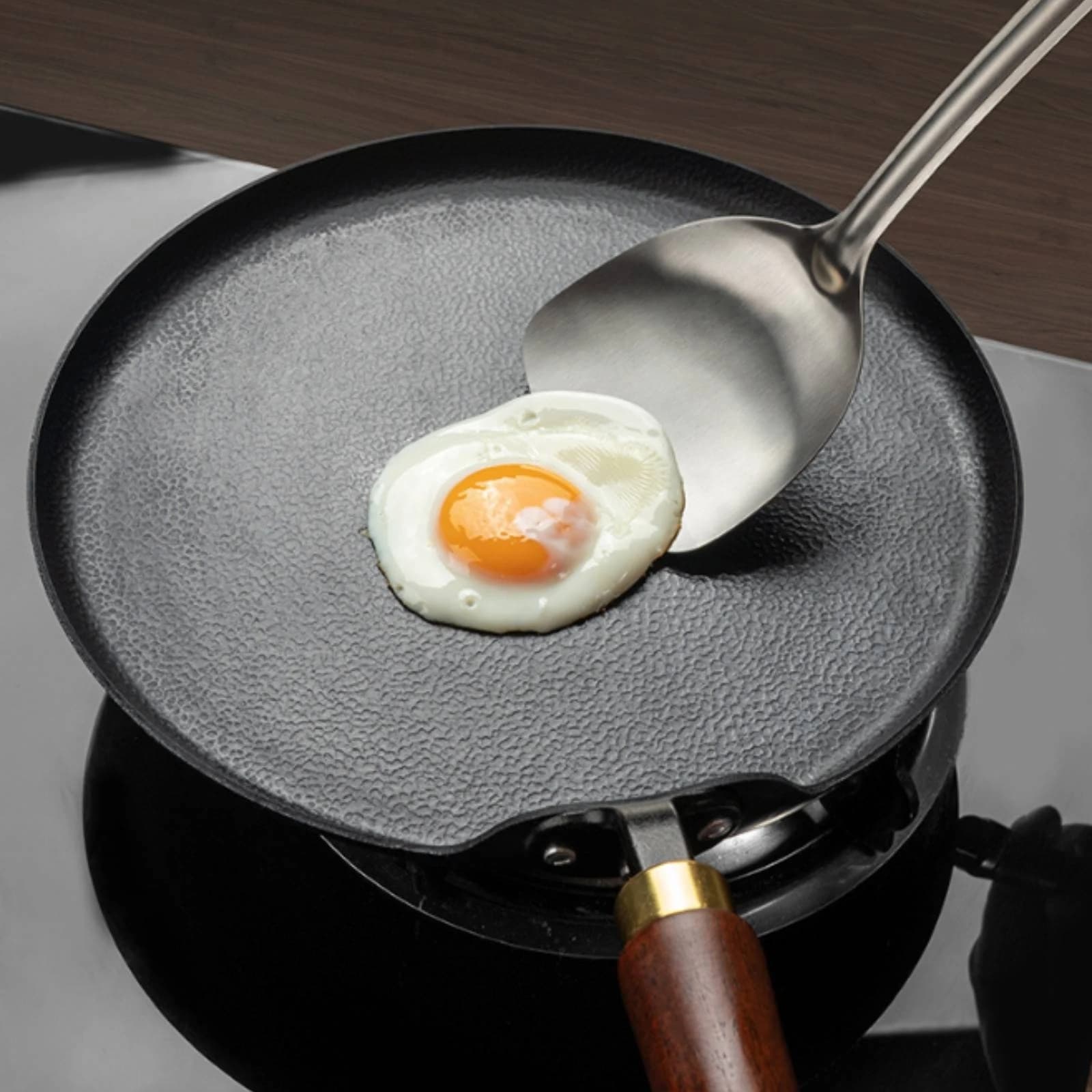 Padella Antiaderente con Manico Effetto Legno, Padella Bassa con Anello per Appendere, Utensile da Cucina per Cottura Sana