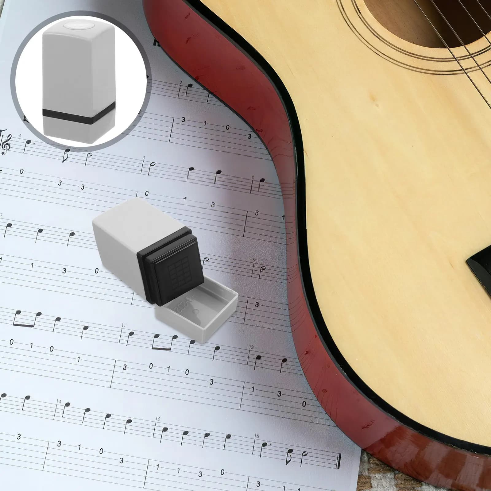 Set di 4 Timbri per Accordi di Chitarra, Strumento Portatile per Identificare Facilmente gli Accordi di Ukulele, Chitarra Acustica ed Elettrica, Accessorio per Pratica e Lezioni Musicali
