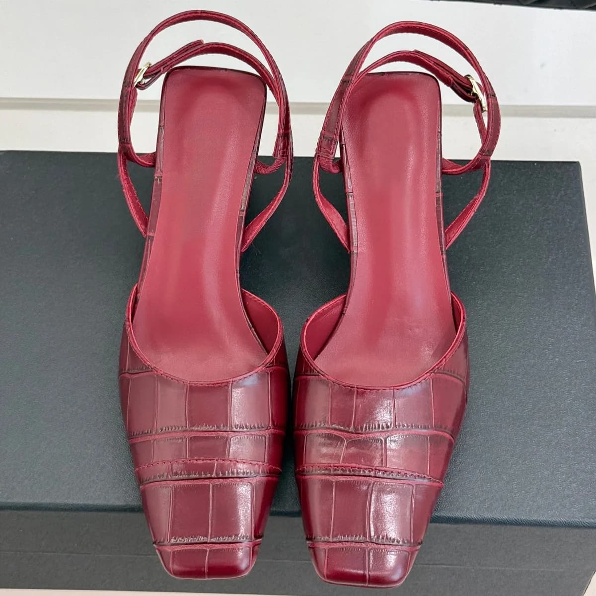 2026 Women's Croc Embossed Leather Square Toe Slingback Block Heel Pumps, Retro Daily Date Evening Party Shoes YYT26060145