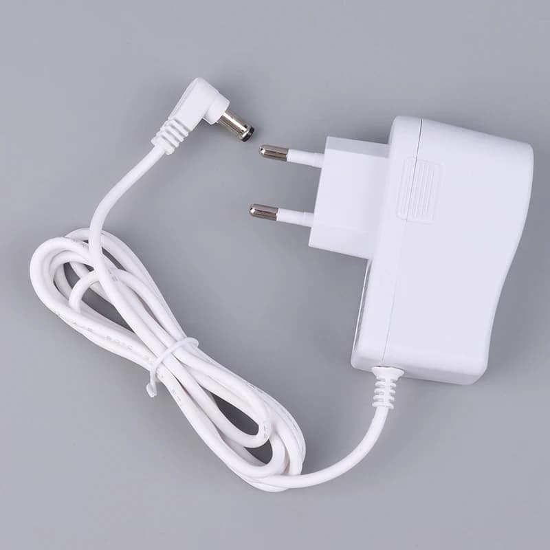Adattatore di alimentazione EU 7.5*4cm 1PC in plastica e metallo per umidificatore e diffusore di aromi, caricatore con spina EU per alimentatore 24V 650mA