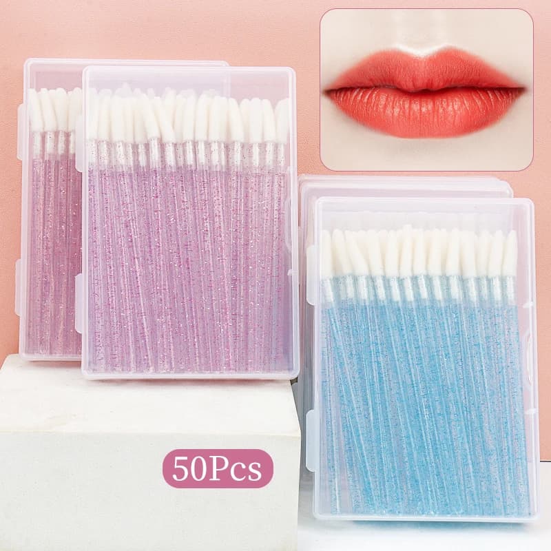 50 applicatori per labbra, pennelli per ciglia, pennelli obliqui per rossetto e mascara, bacchette per lucidalabbra, strumento per extension ciglia