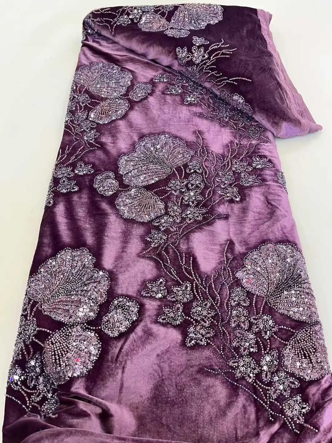 Nuovissimo Tessuto in Pizzo Francese con Perline e Paillettes in Velluto Nigeriano Africano 2025 per Abiti da Sposa e Feste per Donne