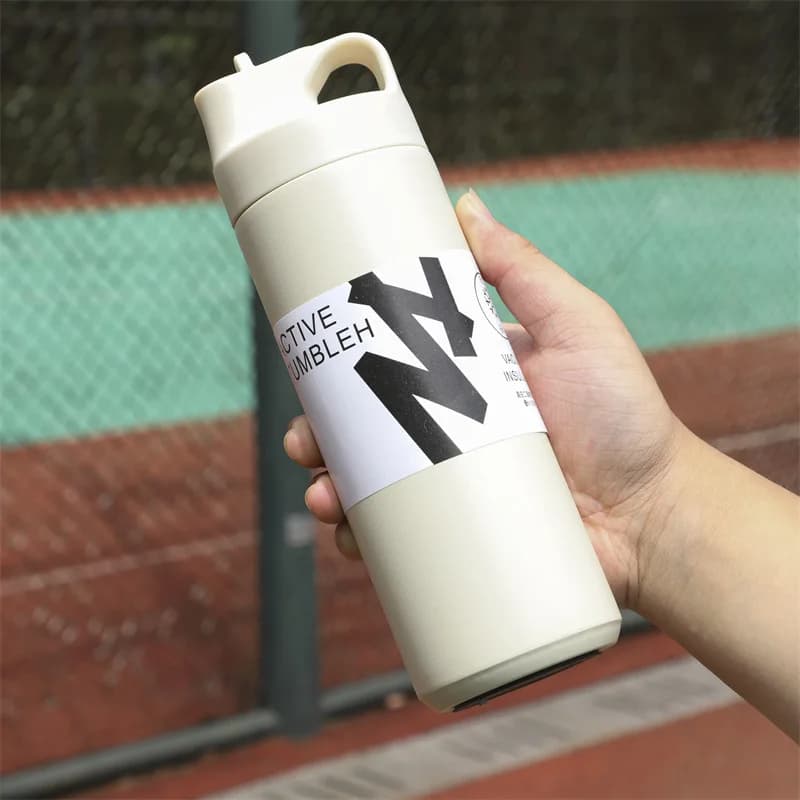 Bottiglia Termica Portatile da 550ML, Thermos in Acciaio Inox, Tazza Isolata per Sport all'Aperto, Borraccia da Viaggio, Tazza Termica