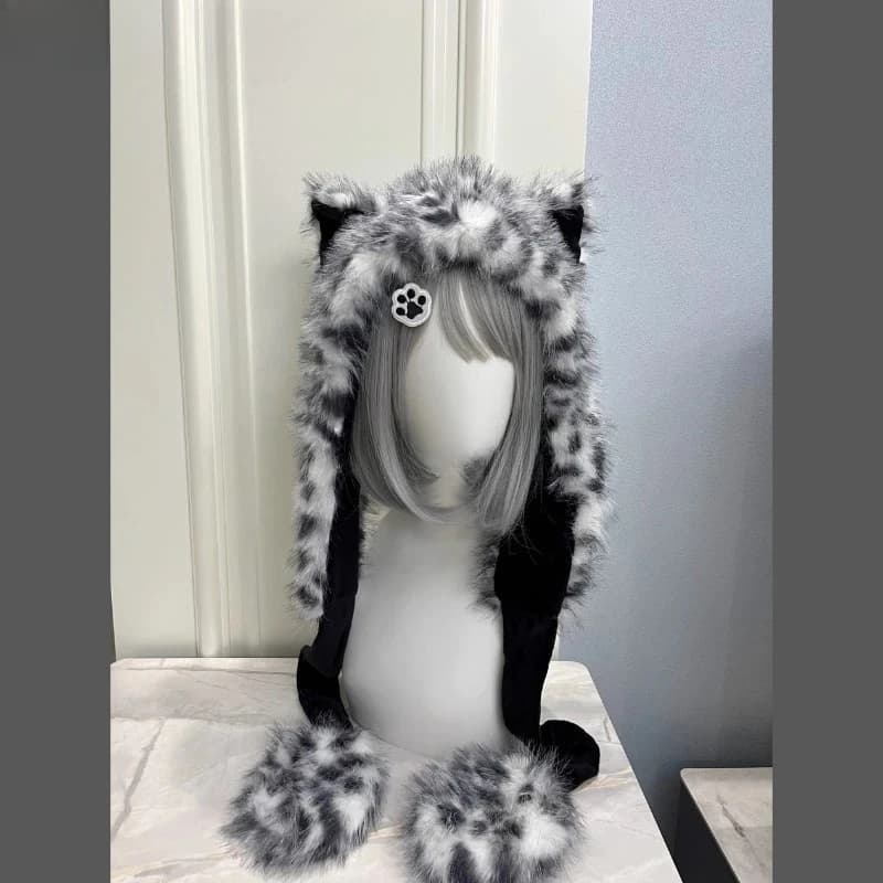 Autumn Winter Hat Women Handsome Snow Leopard Ear Warm Cute Outdoor Ear Protection Cap Fluffy Wool Warm Yak Ear Bomber Hats