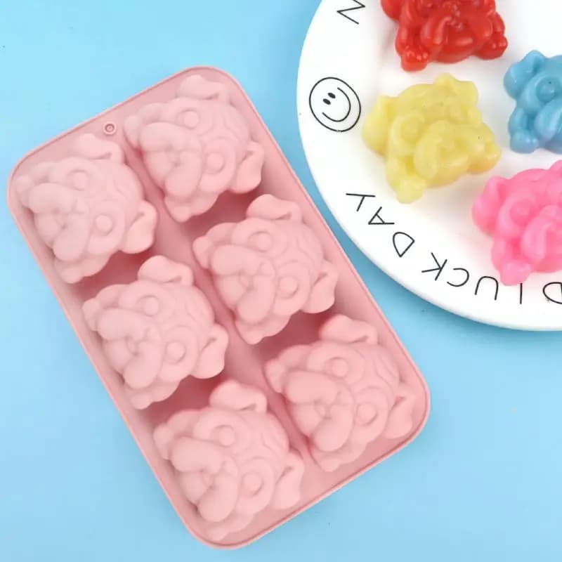 Stampo in Silicone per Sapone, Caramelle, Biscotti e Cubetti di Ghiaccio a Forma di Animali Cartoon (Cigno, Bulldog) - Utensile da Cucina per Cioccolato e Pasticceria