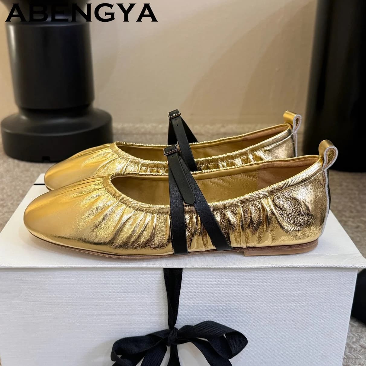 Gold Silver Genuine Leather Loafers Flat Shoes for Women Round Toe Casual Flat Shoes Summer Moccasins Lady Driving Shoes Women