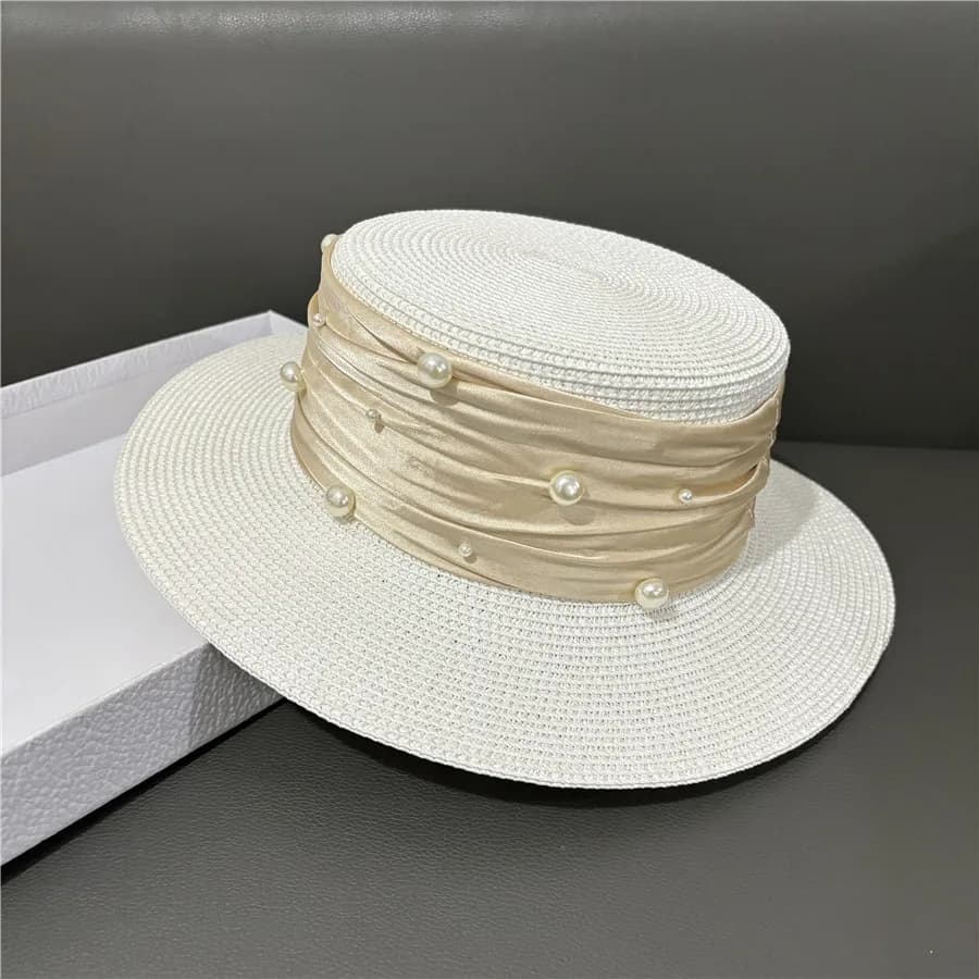 Elegante Cappello Estivo in Paglia con Nastro di Perle, Tesa Larga e Calotta Piatta, Cappello da Viaggio da Donna per la Spiaggia, Accessorio Parasole per Vacanze