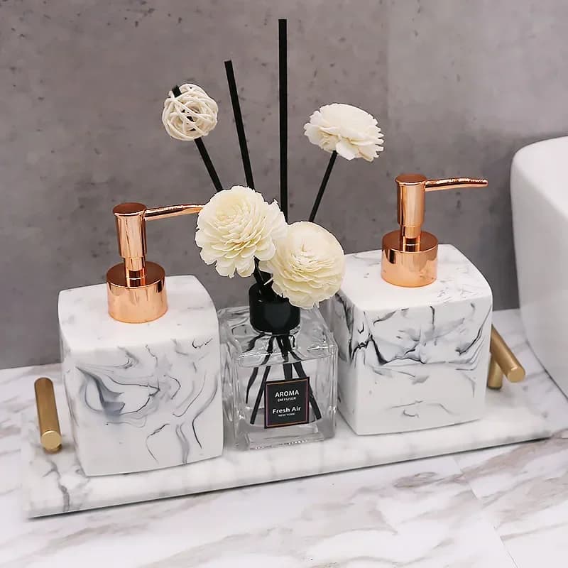 Kit da bagno di lusso-Set da bagno in resina con struttura in marmo bianco-Vassoio portaoggetti con manico-Spazzolino portasapone-Scatola per tamponi di cotone