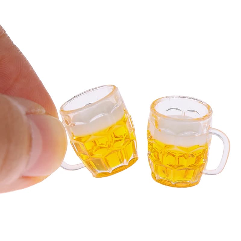 Giocattoli per casa delle bambole 1/12 Scena in miniatura Modello Scala Accessori per casa delle bambole Mini tazza di birra Tazza Giocattolo per bambini