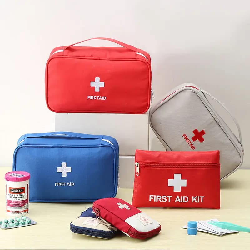 Kit di Pronto Soccorso da Viaggio, Organizzatore per Medicinali, Accessori Pratici per Viaggiare, Contenitore per Pillole, Gadget di Emergenza