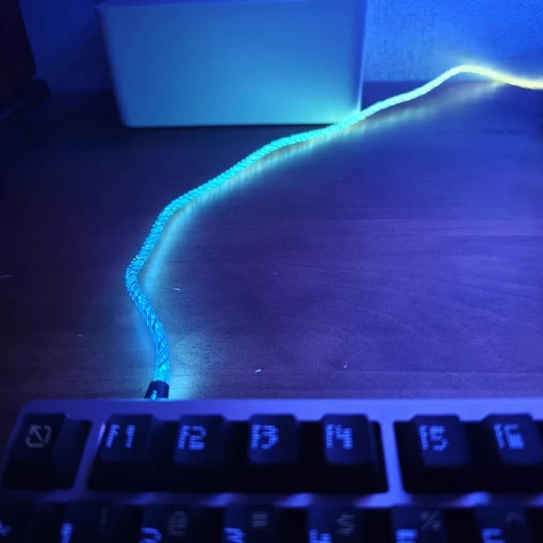 LEOBOG 8K Data Cable 8000Hz Polling Rate Magnetic-Shaft Mechanical Keyboard Multi-Colour RGB Illumination Connection Cable TypeC