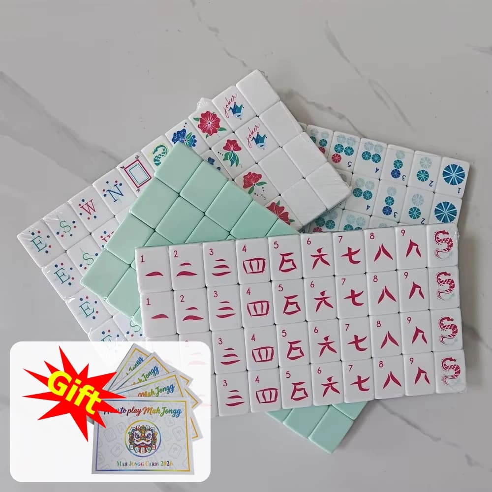 Best Selling Pale Turquoise Luxury Mahjong Set American Mahjong Game Tiles 4-Layer Acrylic Mah Jongg Sets for Table Activities