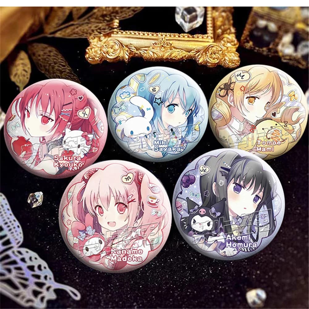 58mm Anime Puella Magi Madoka Magica Kawaii ‌ Akemi Homura Miki Sayaka Cosplay COSTUME Badge Pin SPTE Spilla in latta Prop Gilf