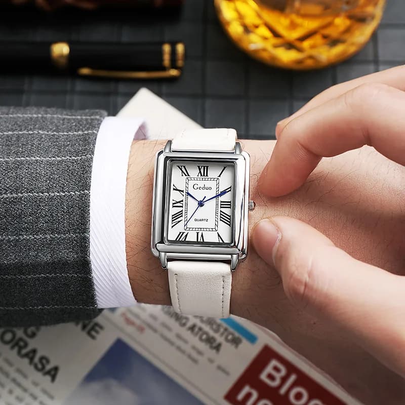 Orologio da polso analogico da donna, elegante, dal design mini e leggero, con quadrante rettangolare, resistente all'acqua, movimento al quarzo, regalo di compleanno