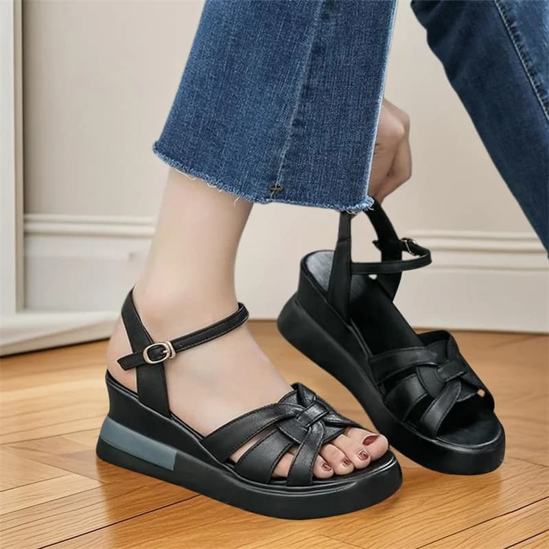 Women's Platform Sandals Women's Casual Shoe Retro Leather Comfortable Ankle Strap Summer Sandals with Big Heel