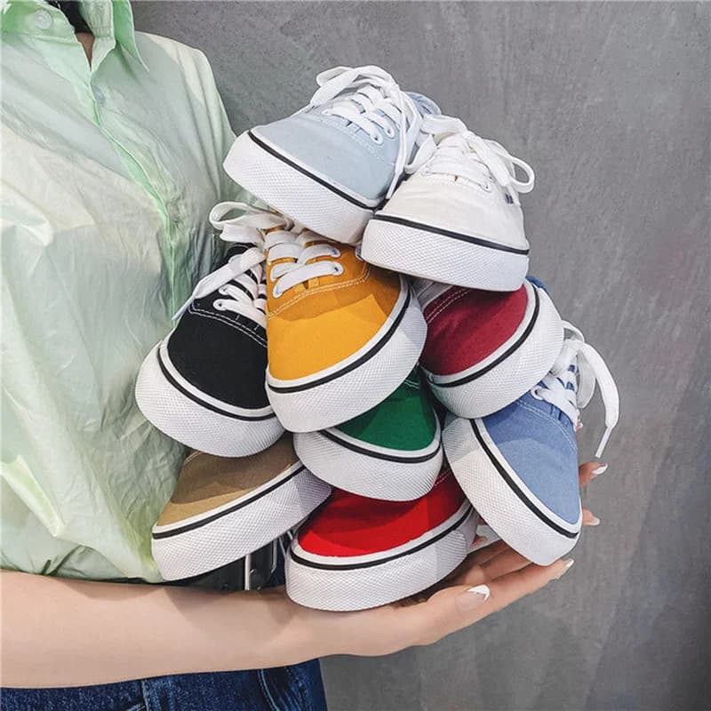 Scarpe di tela Donna Classiche Scarpe da skateboard di marca Scarpe da ginnastica moda donna Mocassini casual Scarpe da donna basse Scarpe da ginnastica